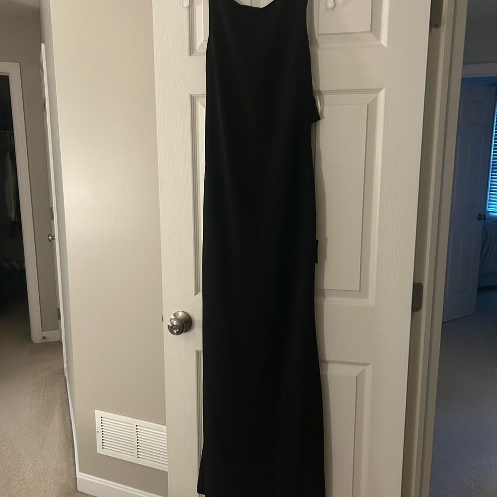 Lulu's Classic Black Maxi Dress